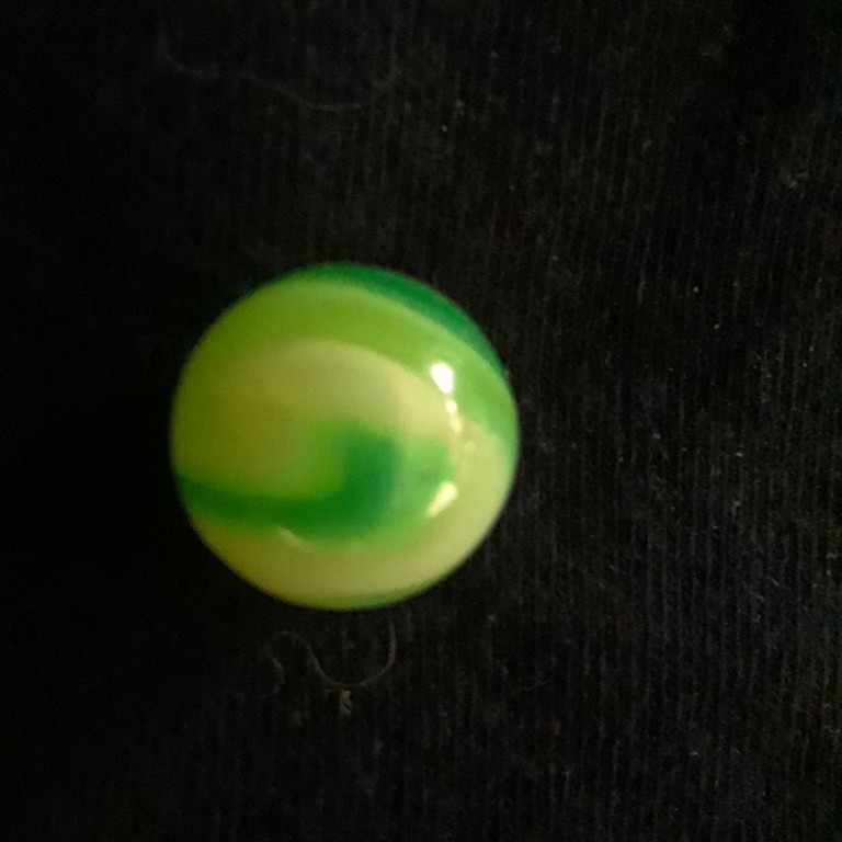 I am 5/8 and I glow under black light Marble I.D.'s Marble Connection