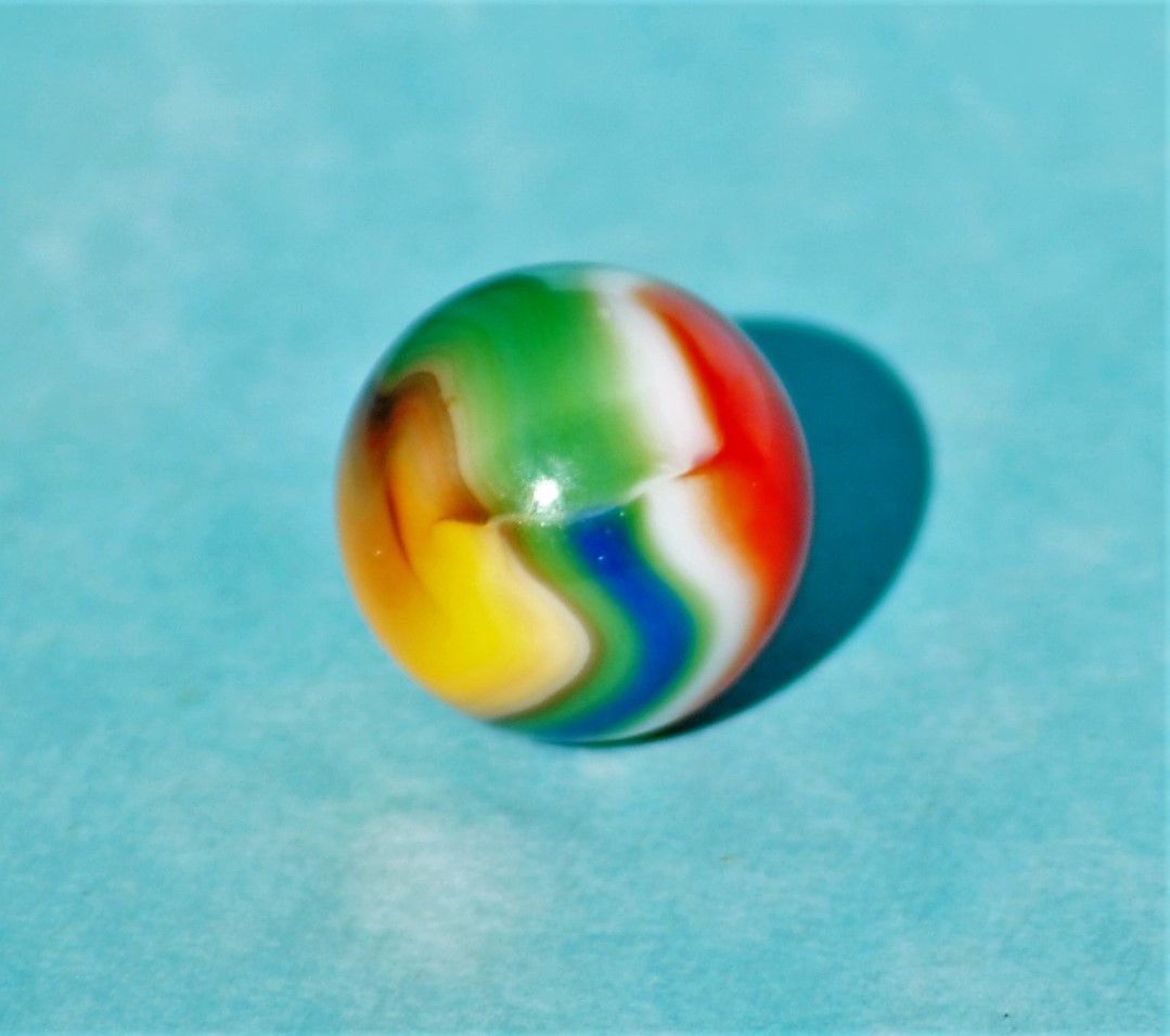 hybrid Vitro yellow jacket?? thank you Marble I.D.'s Marble Connection